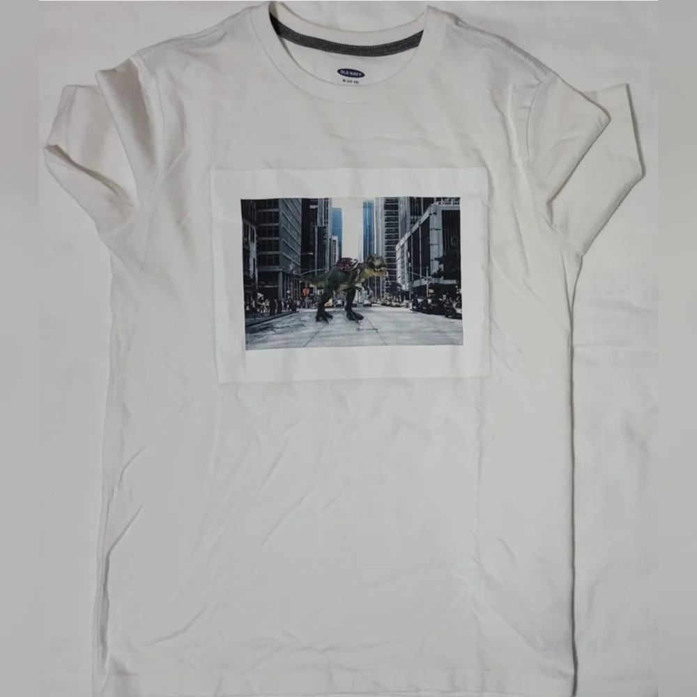 Old Navy Boys‎ White Dinosaur in the City Short Sleeve Crewneck Tee Sz XL 14-16